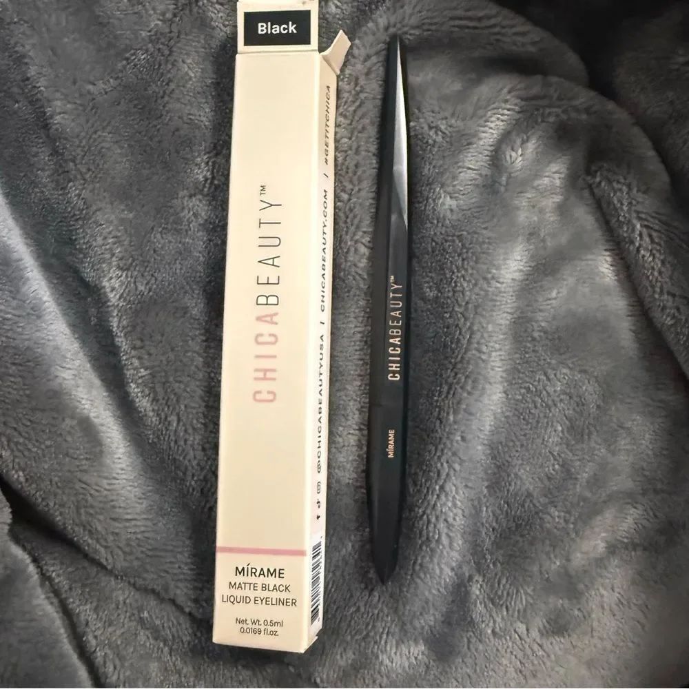 Chica beauty matte black liquid eyeliner, new in box